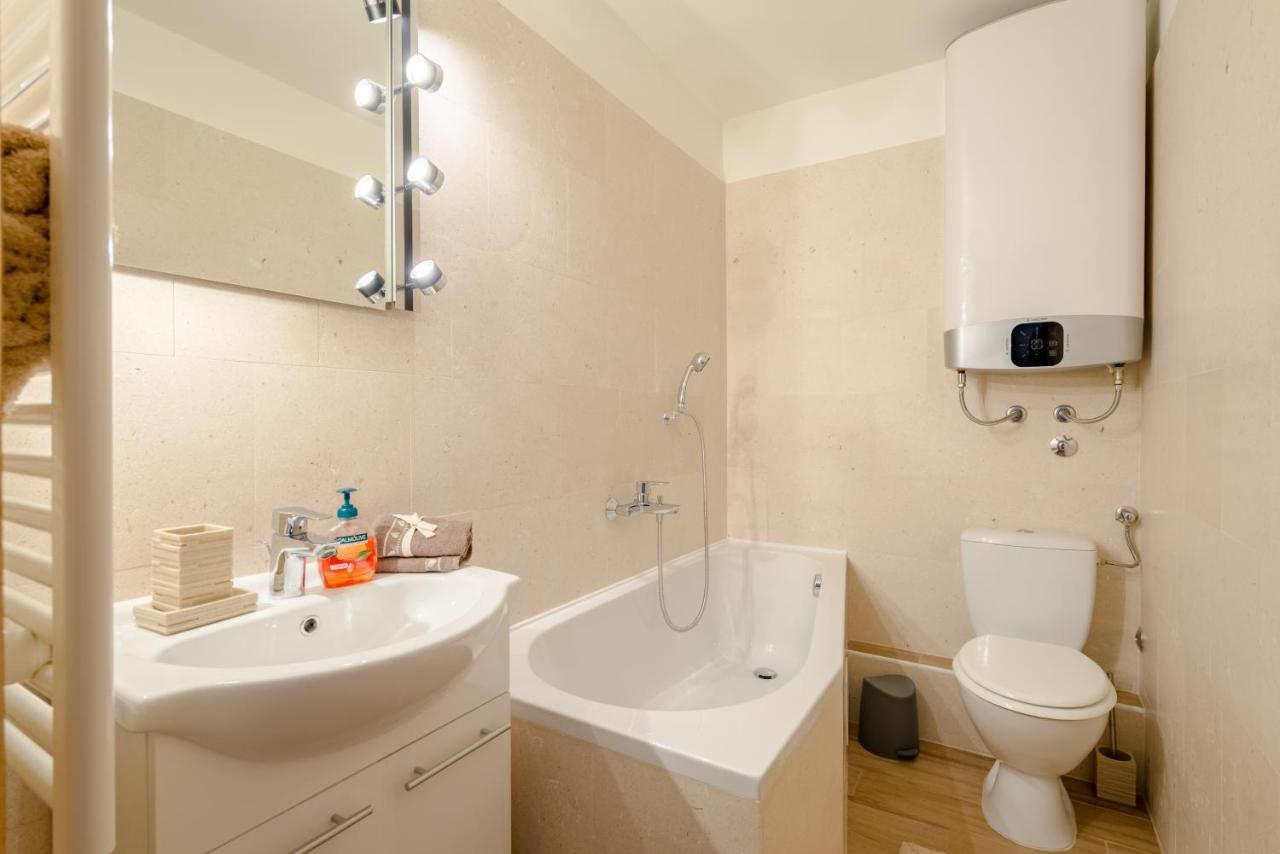 Lct Alberti Palace Apartment Σπλιτ Εξωτερικό φωτογραφία