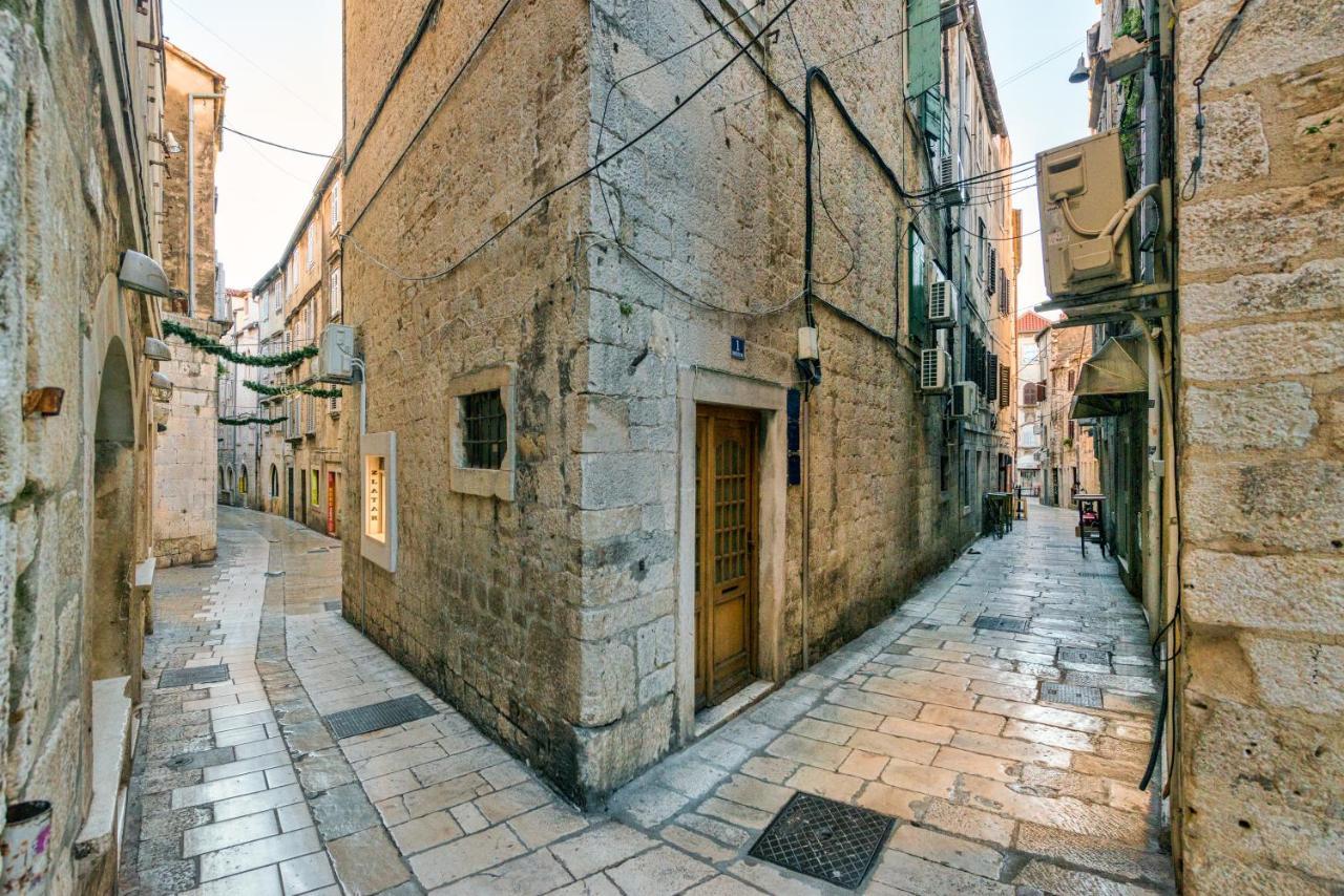 Lct Alberti Palace Apartment Σπλιτ Εξωτερικό φωτογραφία