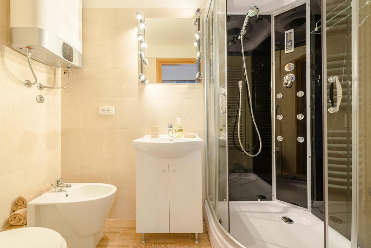 Lct Alberti Palace Apartment Σπλιτ Εξωτερικό φωτογραφία